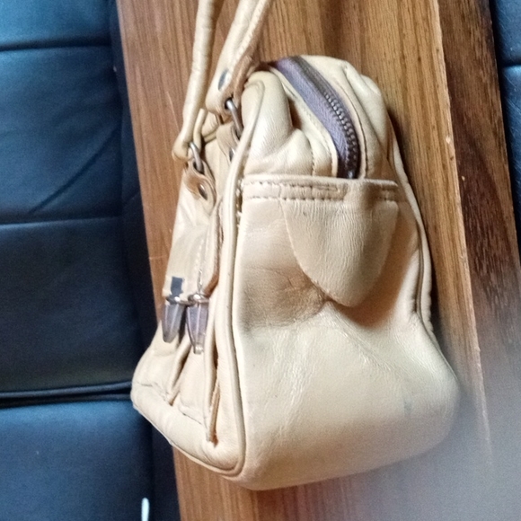 Romanian Tan Leather  clutch purse . - Picture 5 of 6